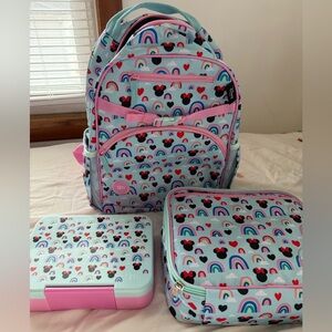 NWOT Simple Modern Set